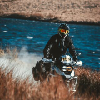 Monday ritual (Tuesday when we have a long weekend 😉): let’s see where you lot went. Resharing some of my favourite photos from the “To the Coast” route. This week’s challenge — ride a road you’ve never been on. Doesn’t have to be far. Tag #rideuk and you’ll be in next Monday’s roundup. #malonmoto #adventurerider #ukbikers #nobullshit